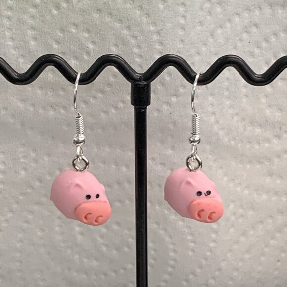 Pig Earring, Piggy, Pig Jewelry, Pig Charm, Gift Idea, Silly Animal Earring, Hog - Picture 9 of 9